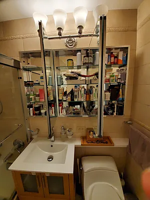 Sold by Bennett D Kirschner, LREB | media 16