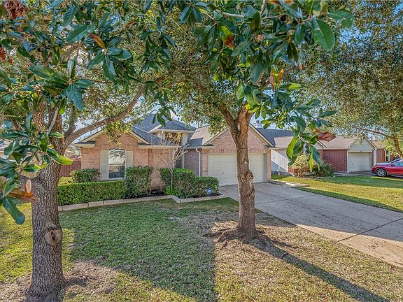 2nd image of 3812 Westfield Dr
