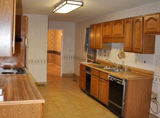 7055 Country Oak Dr, Southaven, MS 38672