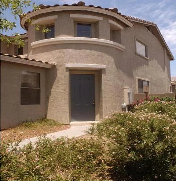 W Superior Ave, Phoenix — Photo 2