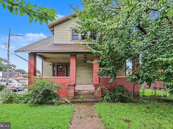 1831 Sycamore St, Harrisburg, PA 17104