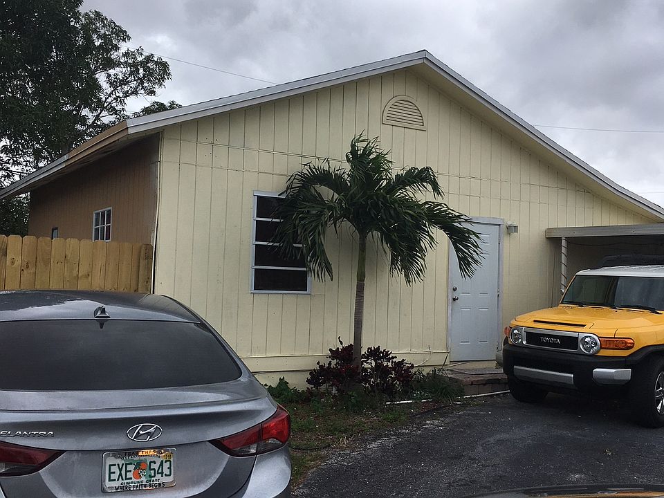 1st image of 5390 NE 17th Ave