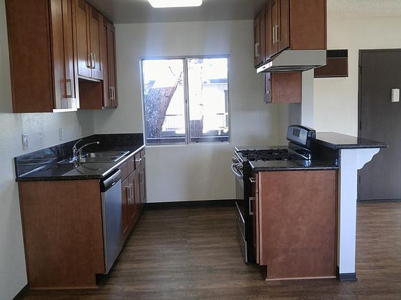 Newly Renovated Kitchen