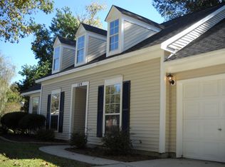 109 Turnbury Rd, Goose Creek, SC 29445