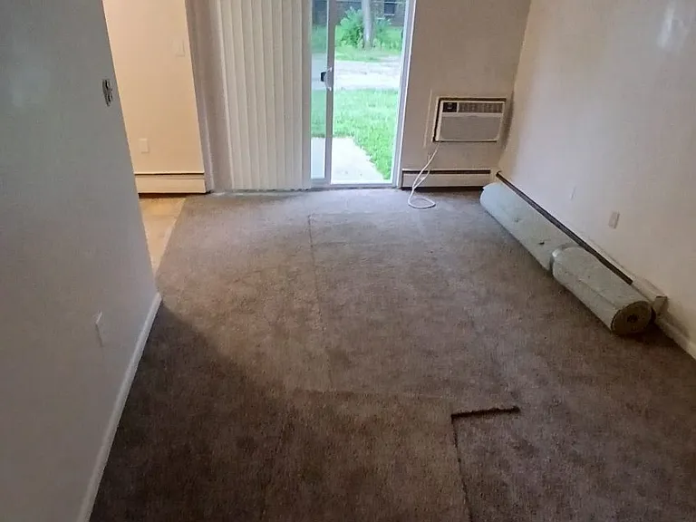 132 Imperial Ct #2 — Photo 5