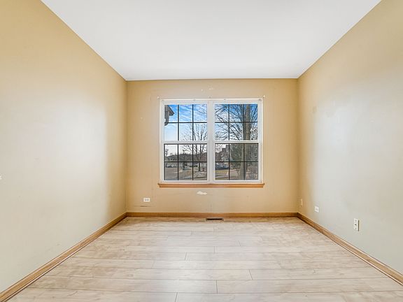 2nd image of 2760 Packford Ln