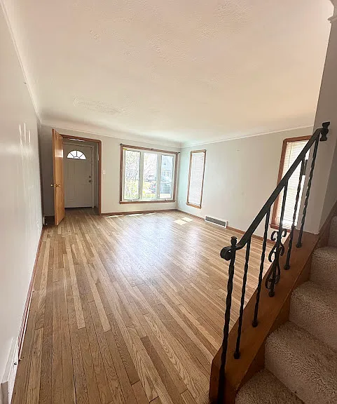 4706 Redfern Rd — Photo 12