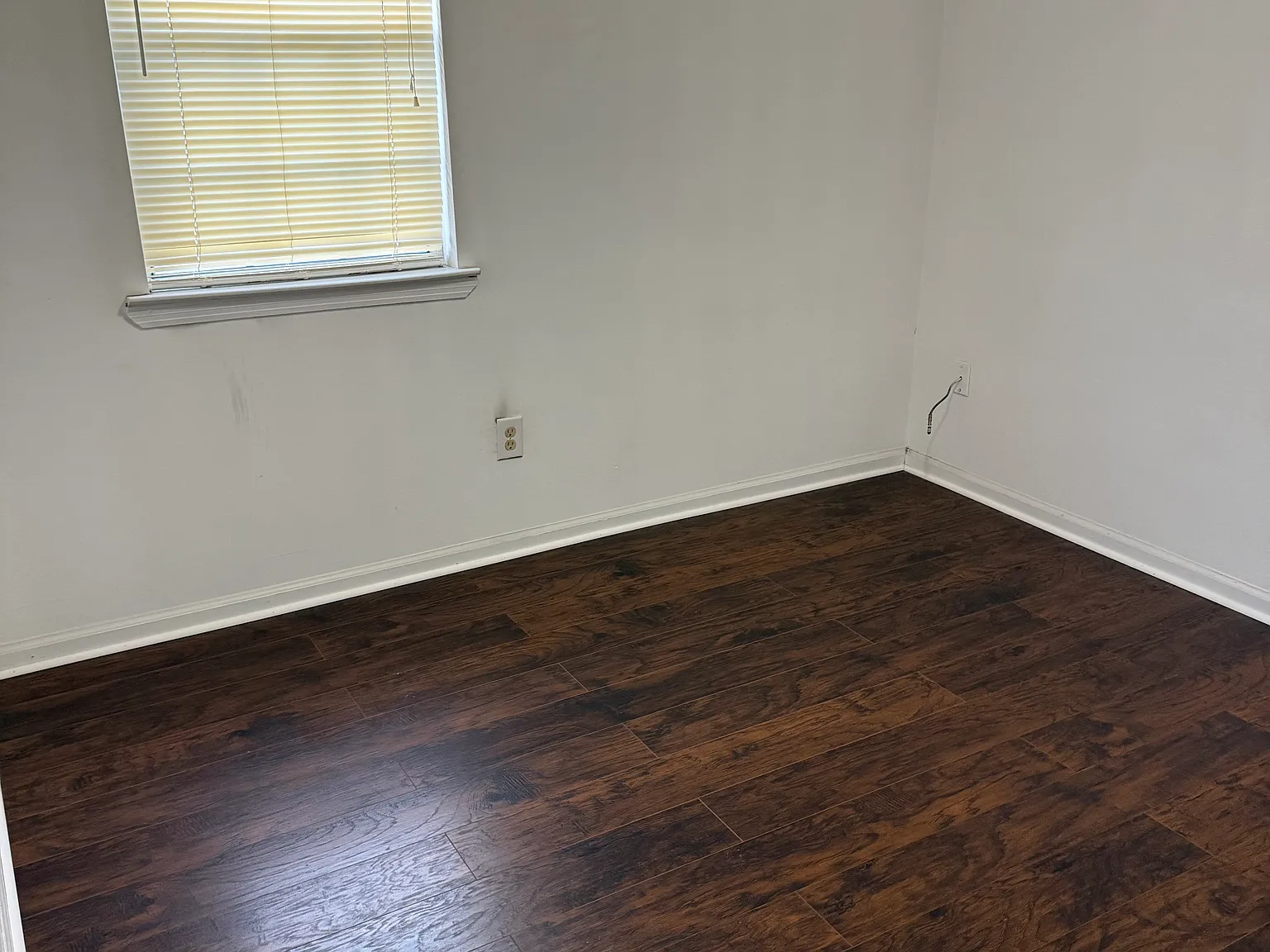 3 bed, 2.5 bath, 1440 sqft, $1,450 — Photo 3