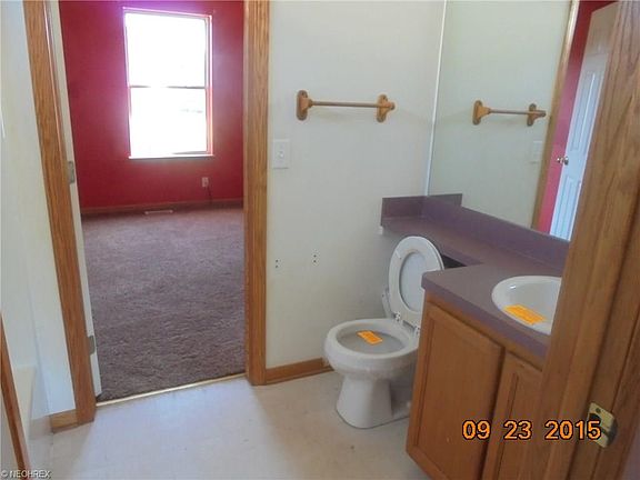 5th image of 1269 Bell Ave