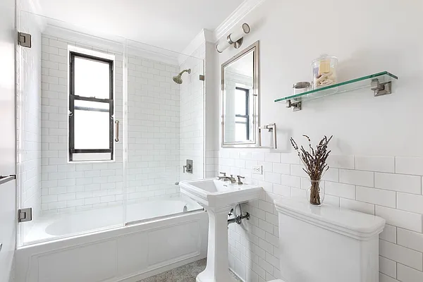 Rented by Compass | media 12