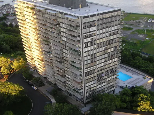 6050 Blvd East image 1 of 37