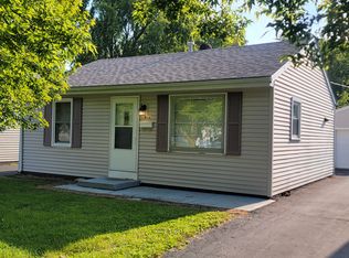 916 Ohio Ave, Springfield, IL 62702