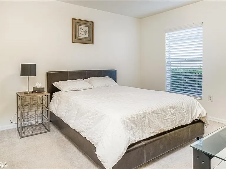 10082 Oakhurst Way — Photo 13