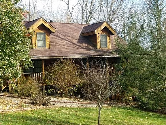 2nd image of 20320 Alpine Dr