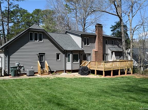 4th image of 5030 Kentwood Dr