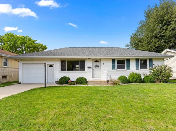 309 E Polk St, Morton, IL 61550