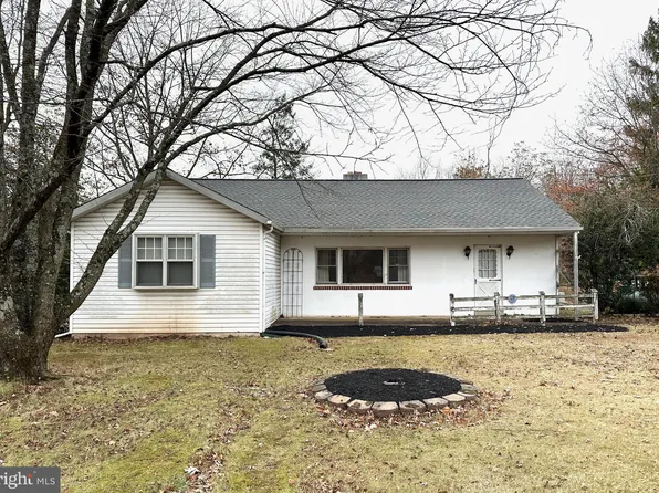 3424 Stump Hall Rd, Collegeville, PA 19426