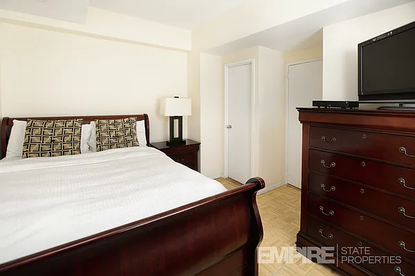 Rented by Empire State Properties | media 19