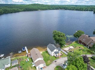 35 Lake Potanipo Rd, Brookline, NH 03033