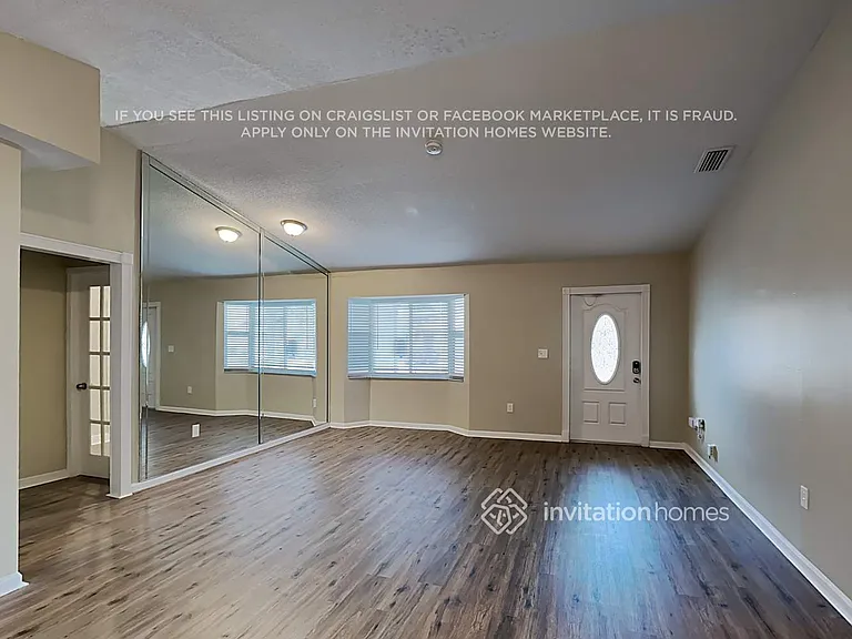17035 SW 145th Ave — Photo 3