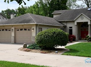22758 River Chase Ln, Defiance, OH 43512
