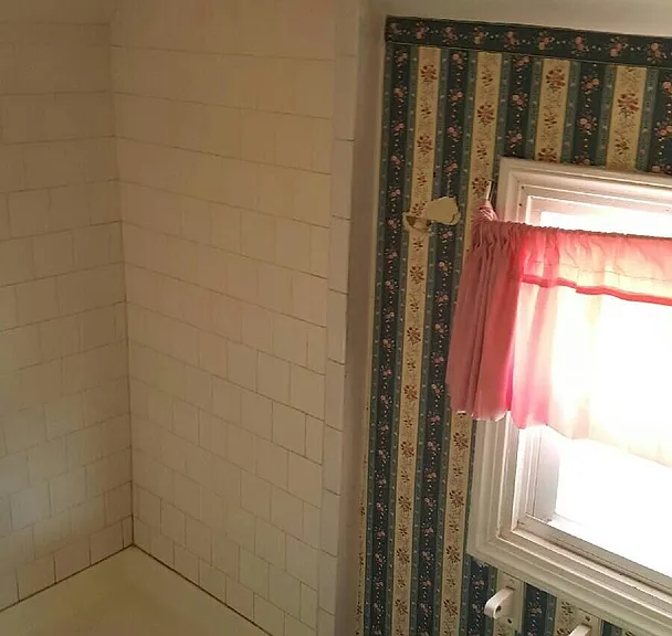 27 N Buena Vista St — Photo 1