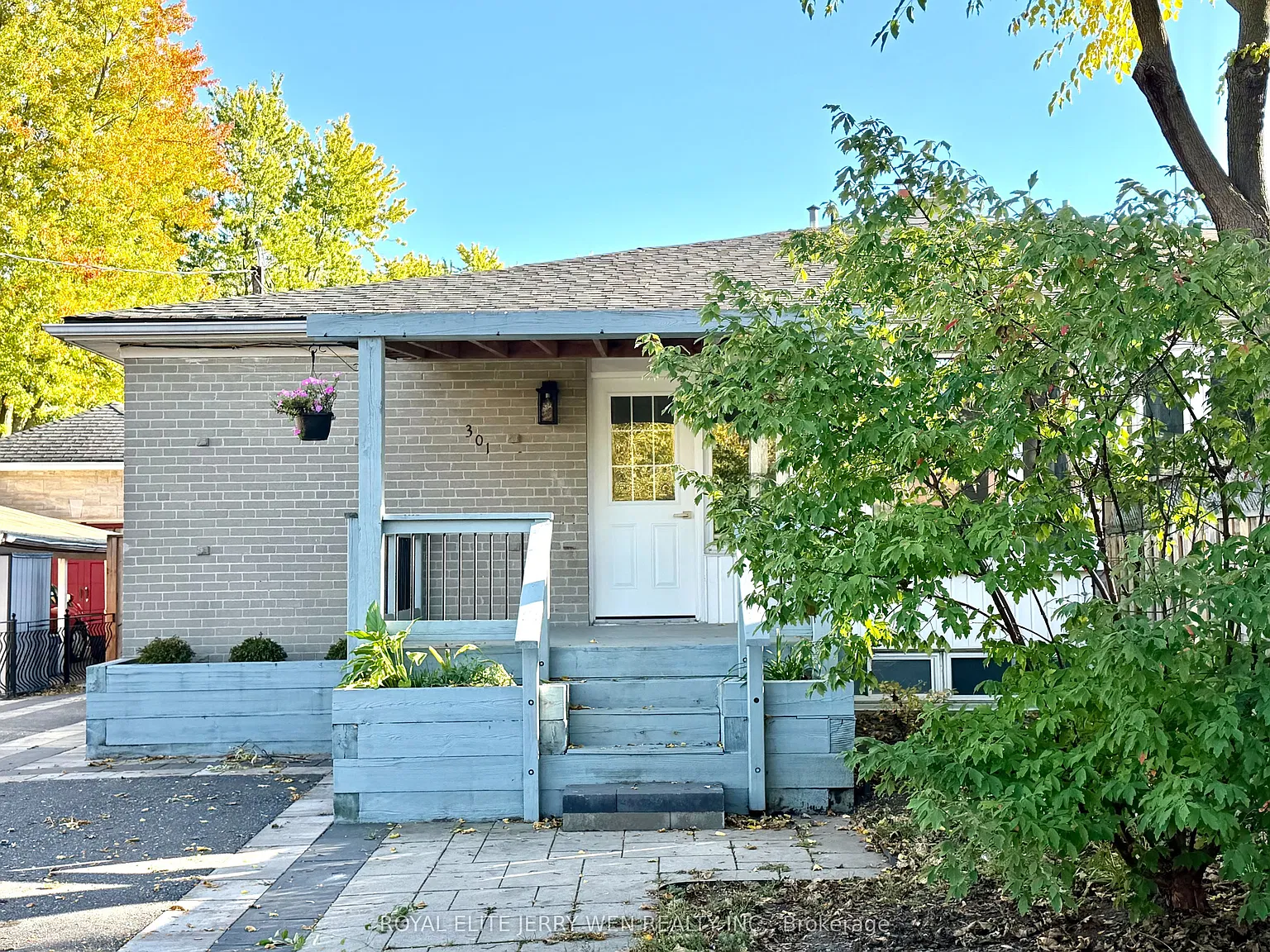 3 bed, $2,800 — Photo 1