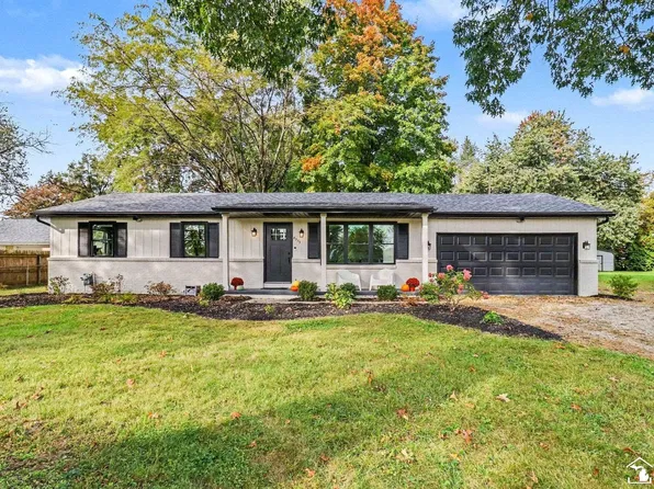 8275 Whiteford Rd, Ottawa Lake, MI 49267
