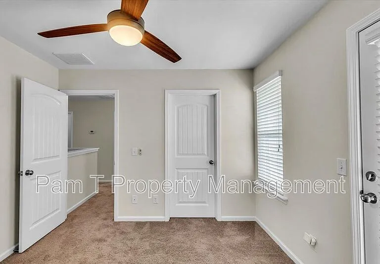 356 Casey Dr — Photo 37