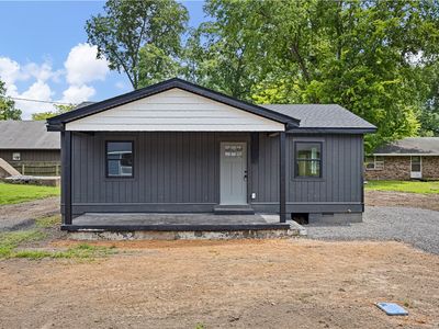 319 Perry St, Dardanelle AR - Owner Finance Home