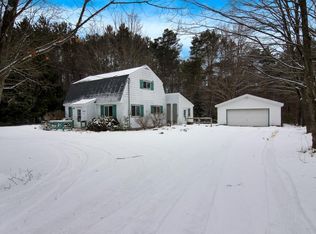 10762 Thiel Rd, Traverse City, MI 49685