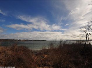 77 Front St, Rockland, ME 04841