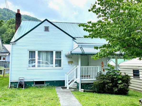 308 Carroll St, Appalachia, VA 24216