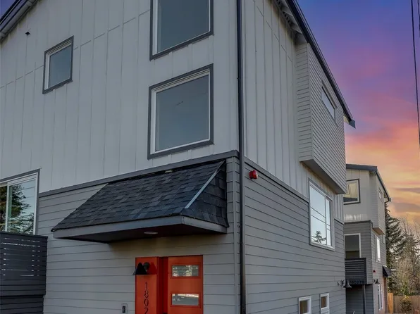 18029 B Stone Avenue N, Shoreline, WA 98133