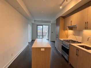 8 Manor Rd W #401, Toronto, ON M4S 0E6