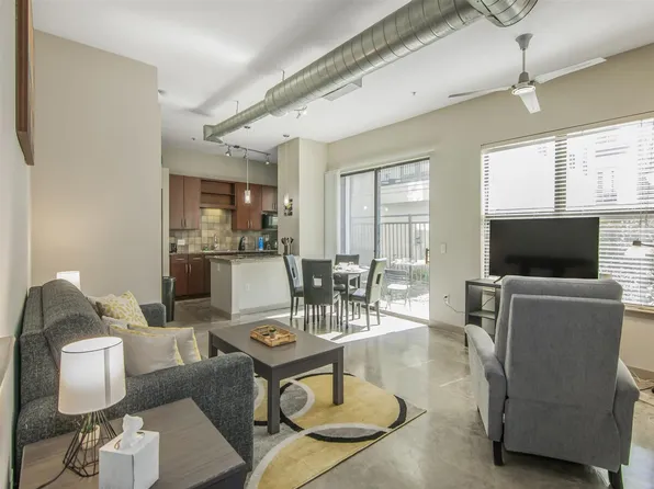 2344 Camden Dr #Id1359155p, Houston, TX 77021