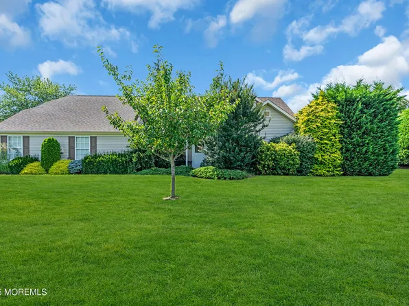2601 Lancaster Lane, Toms River, NJ 08755