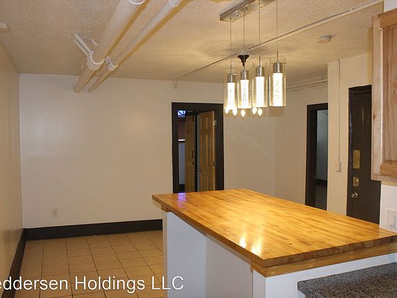 4th image of 1001 E 28th St #7475254