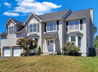 61 Hillside Dr, Manchester, NJ