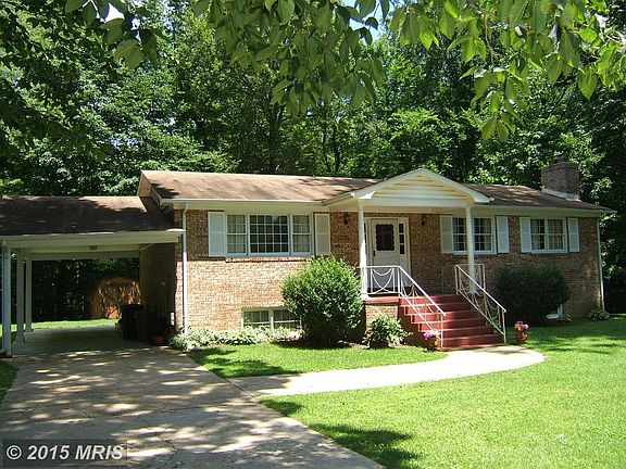 2nd image of 1900 Rose Pl