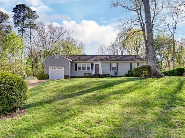 110 Chapel Hill Ln, Williamsburg, VA 23188
