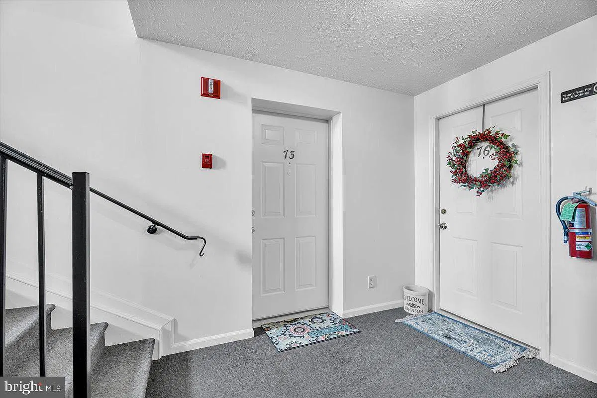 2 bed, 2.0 bath, 1000 sqft, $2,450 — Photo 4