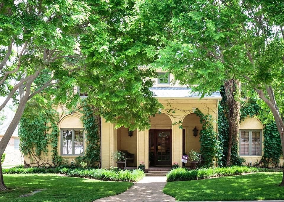 1st image of 2731 Manorwood Trl