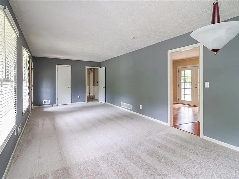 1291 Stephens St SW — Photo 10