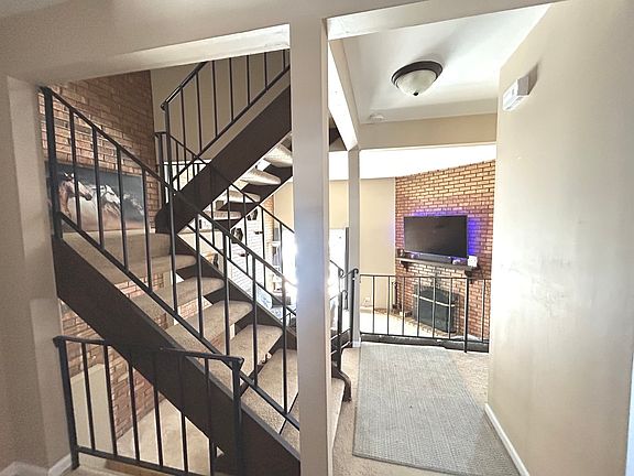 2nd image of 53 Mariner Ln #53