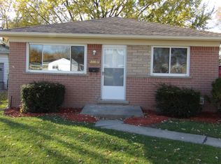 24677 Cunningham Ave, Warren, MI 48091