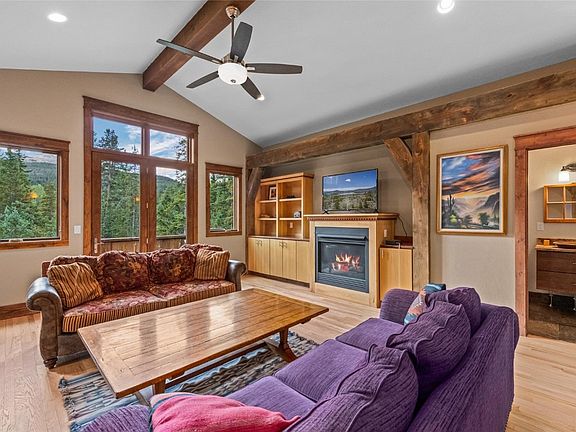 2nd image of 522 Doris Drive