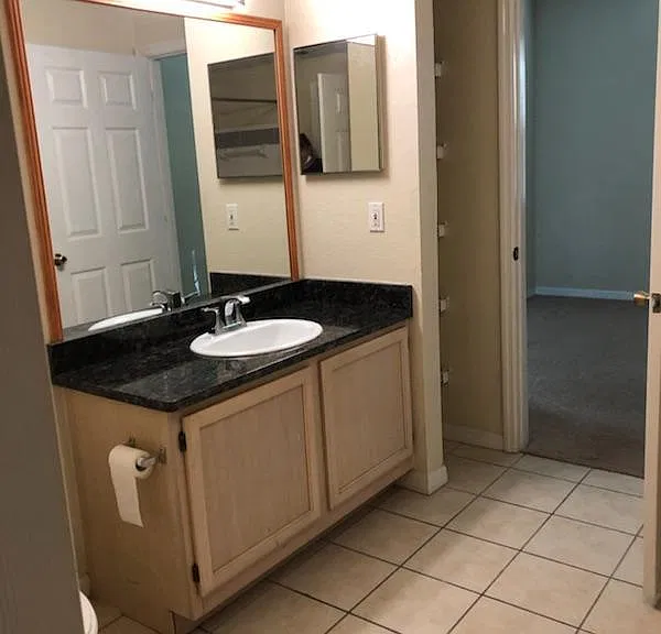 3406 Soho St #B06 — Photo 8