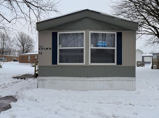 136 W Skyline Dr #94, Madison, IN 47250