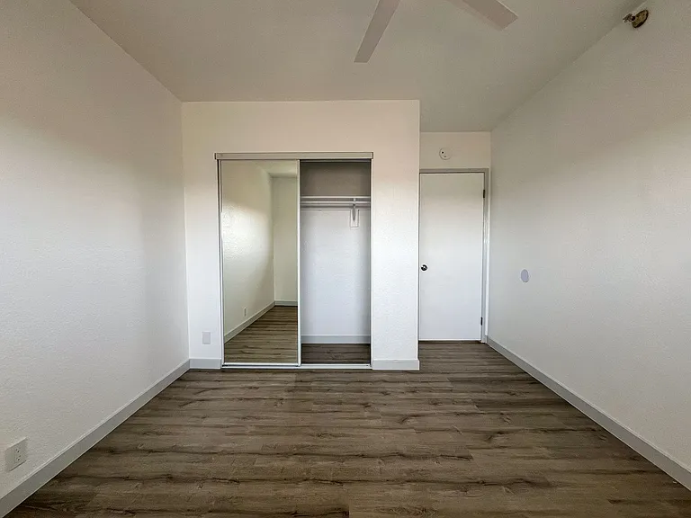 12020 Grevillea Ave — Photo 29